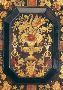 Marquetry yksityiskohta buffetista (puuta)