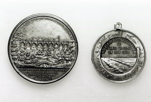 Suezin kanavan avauksen muistomitali 1869 (metalli) tekijältä French School