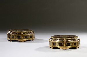 Pari Louis XIV -arkkua, n. 1700-15 tekijältä French School
