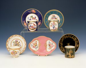 Valikoima Sevresin posliinia, n. 1760 (posliini)