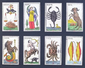 Astrologisten tarot-korttien valinta tekijältä French School