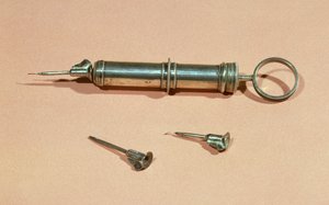 Charles-Gabriel Pravazin (1791-1853) vuonna 1853 keksimä ruisku erilaisilla neuloilla tekijältä French School