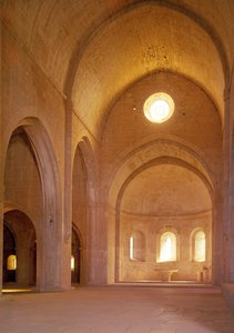 Sistercian luostarin nave, perustettiin vuonna 1146 tekijältä French School