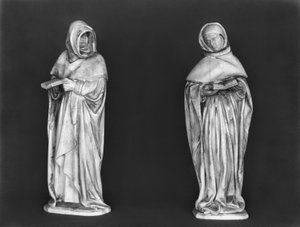 Kaksi surejaa, herttua Jean de Berryn (1340-1416) haudasta n. 1450-53 (alabasteri) tekijältä French School