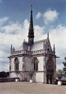 Näkymä Chateau Amboisen kapelle Saint-Hubertille, valmistui vuonna 1493 tekijältä French School