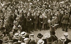 Kaiserin sodanjulistus luetaan, Berliini, Saksa, 4. elokuuta 1914 tekijältä GPA