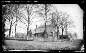 St. Pauls Church, Flatbush, Brooklyn, 1877 (märkäkollodionin negatiivinen)