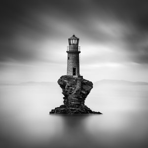 Solitary Islandin majakka tekijältä George Digalakis