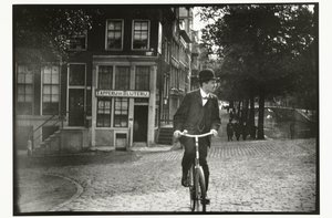 Ciclista a la Keizersgracht d