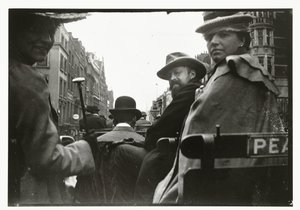 George Breitner ja Marius Bauer vaunuissa Lontoossa tekijältä George Hendrik Breitner