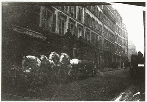 Katunäkymä hevosten ja vaunujen kanssa Pariisissa tekijältä George Hendrik Breitner