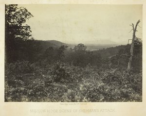 Shermanin hyökkäyksen Mission Ridge -kohtaus, 186466. tekijältä George N. Barnard