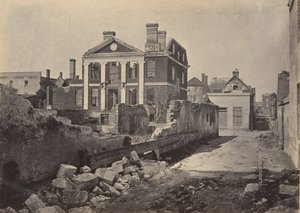 Pinckney Mansionin rauniot, Charleston, Etelä-Carolina, 1860-luku. tekijältä George N. Barnard