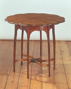 Satunnainen pöytä, valmistettu Morris & Co:lle, n. 1885 (mahonki)