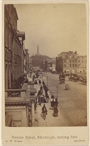 Princes Street, Edinburgh, itään päin
