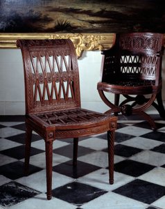 Marie Antoinetten meijerille tilattu tuoli. Georges Jacobin (1739-1814) veistetyt mahonkihuonekalut tekijältä Georges Jacob