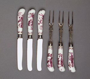 Meissen-veitsen ja haarukan kahvat, n.1735 (posliini) tekijältä German School