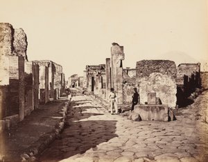Strada di Sallustio, Pompei (Sallustion katu, Pompeji),c. 1870 (kuva) tekijältä Giorgio Sommer