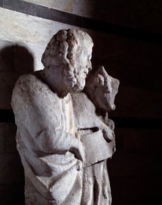 Evankelista Luukas (Marmoriveistos, n. 1306) tekijältä Giovanni Pisano