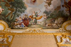 Esitykset Dianan myytistä, Domenico ja Giuseppe Valeriani, fresko, makuuhuoneen holvikatot, Kuninkaan asunto, Metsästysasunto, Filippo Juvarra (1678-1736), Stupinigi, Piemonte, Italia tekijältä Giuseppe and Valeriani Domenico Valeriani