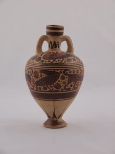 Amphoriskos tekijältä Greek
