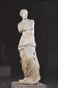 Aphrodite, "Venus de Milo", hellenistinen aika, noin 130-100 eKr. (marmori)