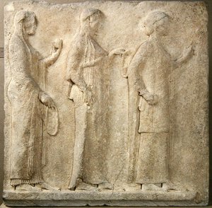 Kolme armoa, helpotus teoreettisesta kulkueesta, Thasoksesta, noin 470 eKr. (marmori) tekijältä Greek