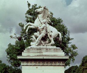Toinen kahdesta "Marly Horsesta", 1739-45 (marmori)