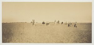 Nimetön [vieraat katsomassa sotilaslentoreita], 1857. tekijältä Gustave Le Gray