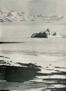 Kota ja läntiset vuoret rampin huipulta, c19101913, 1913. tekijältä Herbert Ponting