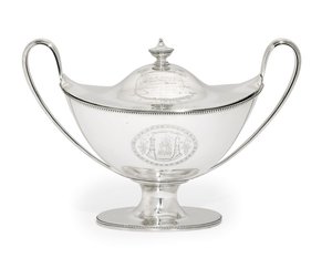 George III -keittotorni ja kansi, 1787 tekijältä Hester Bateman