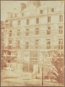 [Galerie de la Madeleinen rakentaminen, Place de la Madeleine]. tekijältä Hippolyte Bayard