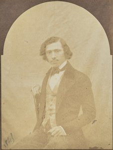 [Istuvan miehen muotokuva[ tekijältä Hippolyte Bayard
