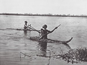 Afrikka: Afrikka: Shilluk-lautat (s/w-kuva). tekijältä Hugo Adolf Bernatzik