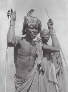 Afrikka: Afrikka: Shilluks (s/w-kuva) tekijältä Hugo Adolf Bernatzik