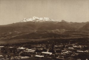 Meksiko: Amecameca ja Iztaccihuatl (s/w-kuva). tekijältä Hugo Brehme