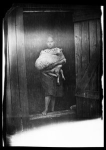 Lammastyttö, Hilma Ylä-Outinen ja Bunka tekijältä Hugo Simberg