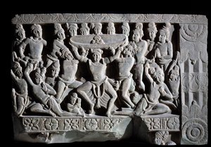 Turbaanin jumalointi (reliefifragmentti, 225-325) tekijältä Indian School