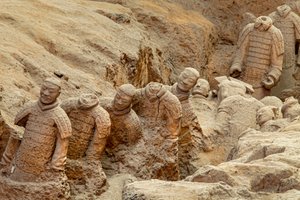Terra Cotta -soturimuseossa eri sotureita kuopan 1 alueella, 2009 (kuva). tekijältä Ira Block