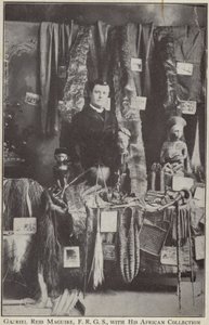 Gabriel Reid Maguire, irlantilainen tutkimusmatkailija, afrikkalaisen kokoelmansa kanssa tekijältä Irish Photographer