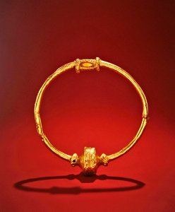 Kaulus, Ardnaglug, Roscommonin kreivikunta, varhainen rautakausi (kulta) tekijältä Iron Age