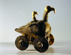 Tölkkikärry pyörillä (terrakotta) tekijältä Iron Age