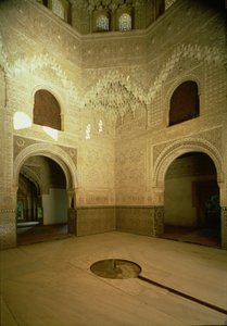 Kahden sisaren huone (Sala de las Dos Hermanas) 1300-luku