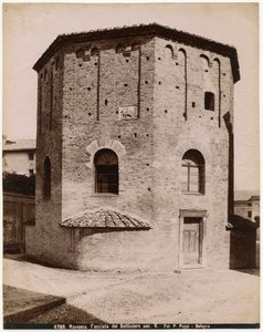 Neonin tai ortodoksisen kastekappeli, Ravenna, Emilia-Romagna, Italia, valokuva Pietro Poppi, Bologna, n. 1900 tekijältä Italian Photographer