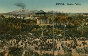 Bellinin puutarha, Catania, Sisilia. Vuonna 1913 lähetetty postikortti. tekijältä Italian Photographer