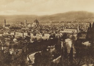 Firenze / Firenze: Firenzen panoraama nähtynä S Miniato al Montesta (valkoinen kuva) tekijältä Italian Photographer