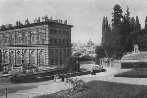 Firenze ja Palazzo Pitti, takaosa näköalalla katedraalille (valkoinen kuva) tekijältä Italian Photographer