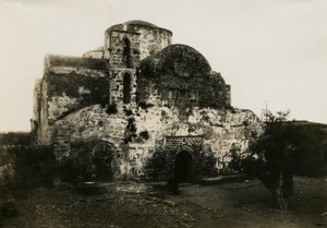 Agios Varnavasin luostari, Engomi, Kypros, valokuva Camille Enlart, Pariisi tekijältä Italian Photographer