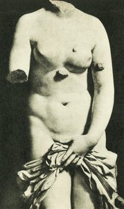 Museo, Syracusan Venus, 3. vuosisata eKr. Credesis (s/w-kuva) tekijältä Italian Photographer