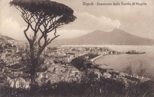 Napoli - Napoli, panoraama Vergiliuksen haudalta (s/w valokuva) tekijältä Italian Photographer